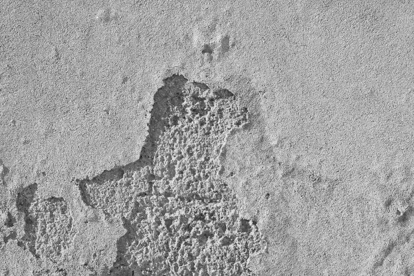 Bitte gib mir die ursprüngliche Beschreibung, die ich auf Deutsch umformulieren soll.